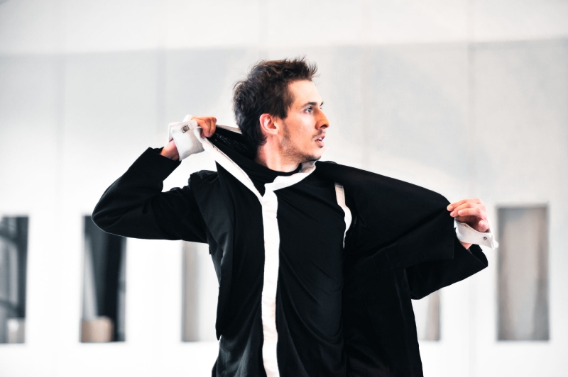 dance-DiMartino-Okus-contemporary-choreographer-web-10